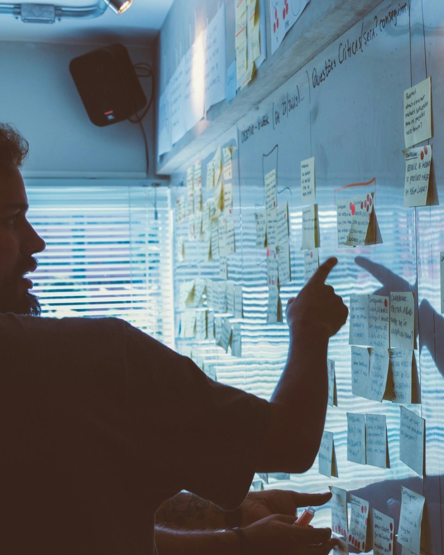 collaboration-brainstorming-office-planning-teamwork-whiteboard-strategy