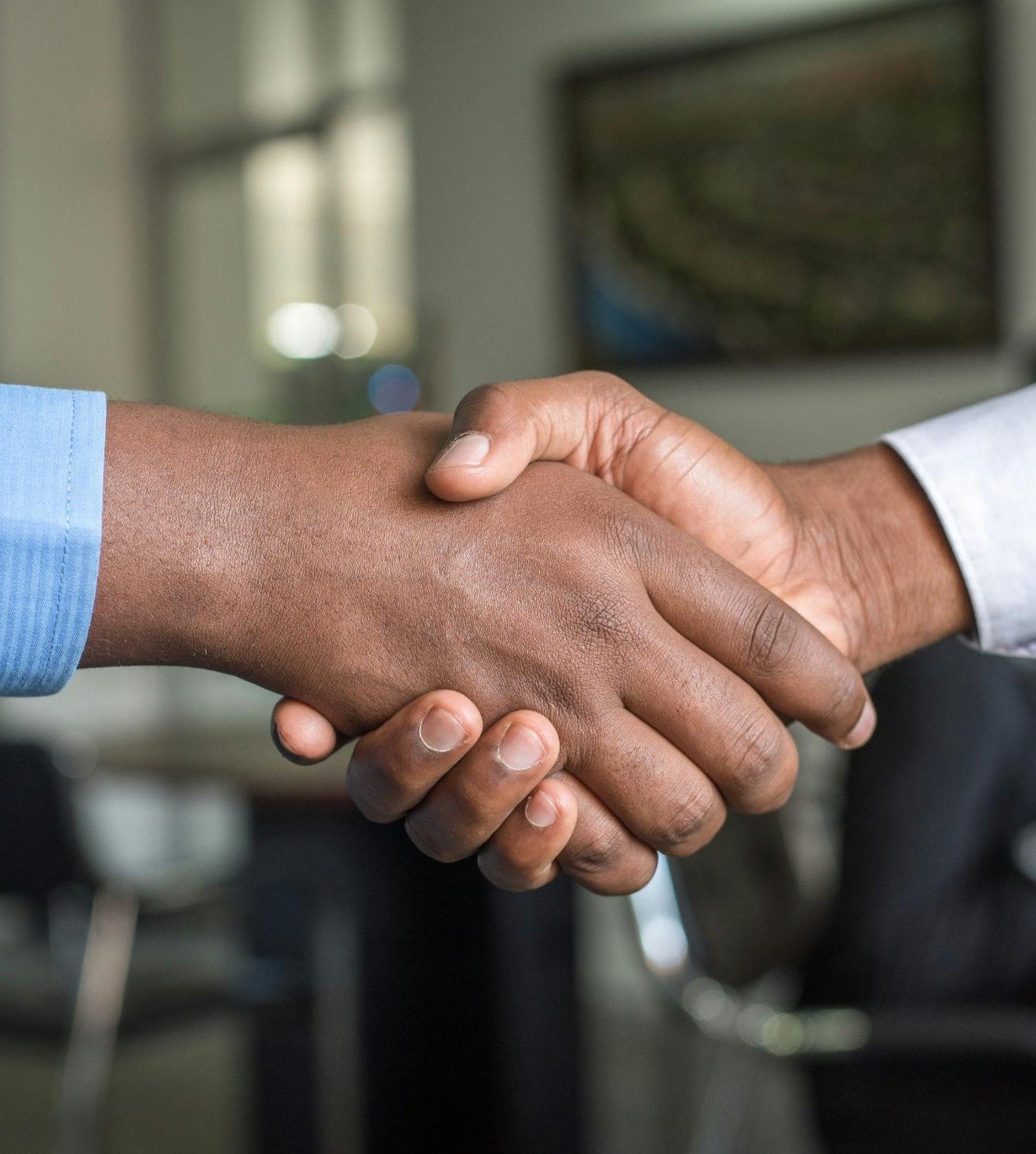 handshake-business-agreement-collaboration-partnership-teamwork-professional